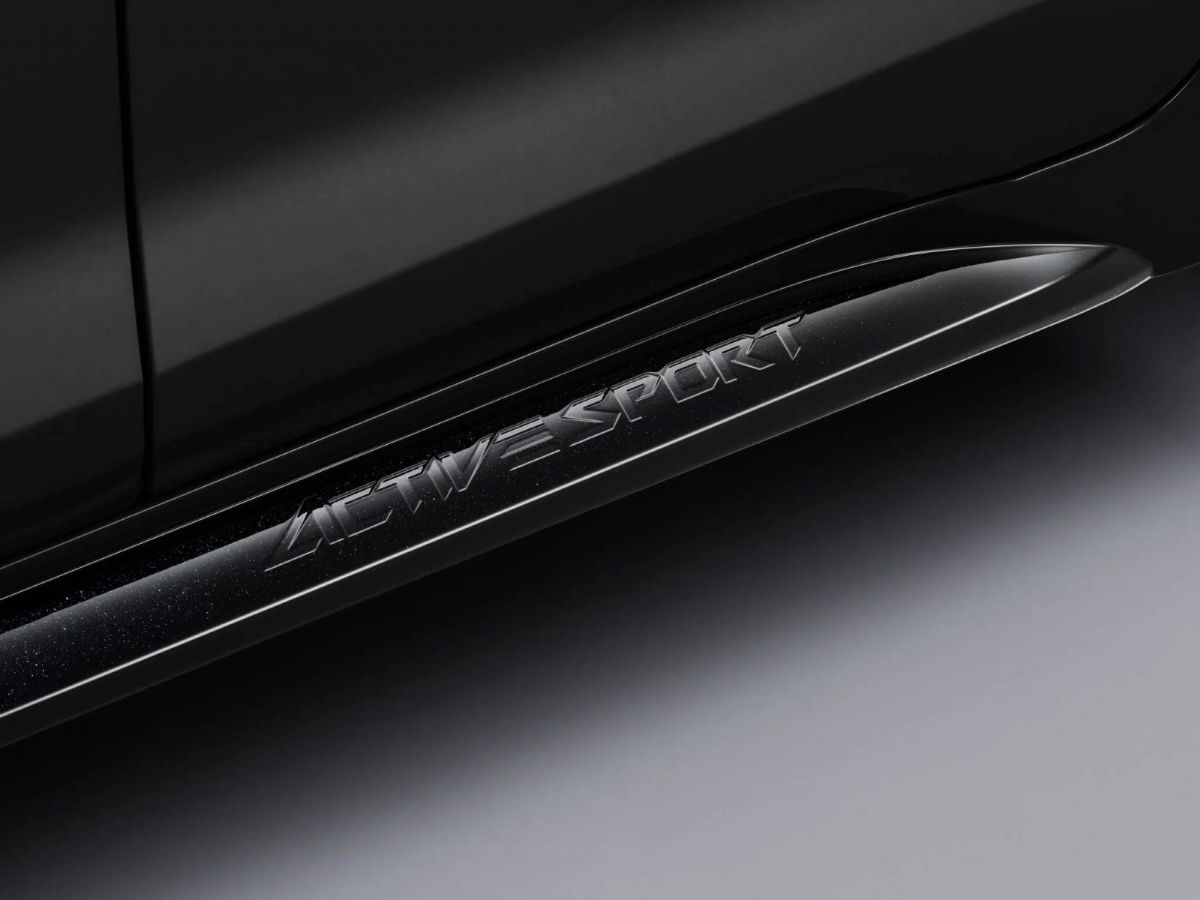 H Toyota ετοίμασε επετειακή έκδοση για τα 60 χρόνια της Corolla 